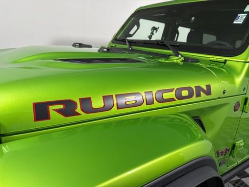 Used 2025 Jeep Wrangler Unlimited Rubicon image 14