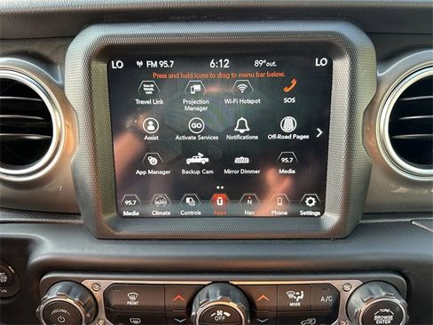 Used 2023 Jeep Gladiator Overland image 25