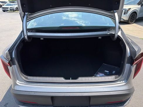 New 2026 Kia K4 FWD image 16