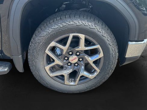 New 2026 GMC Sierra 1500 SLT w/ SLT Premium Plus Package AWD/4WD image 11