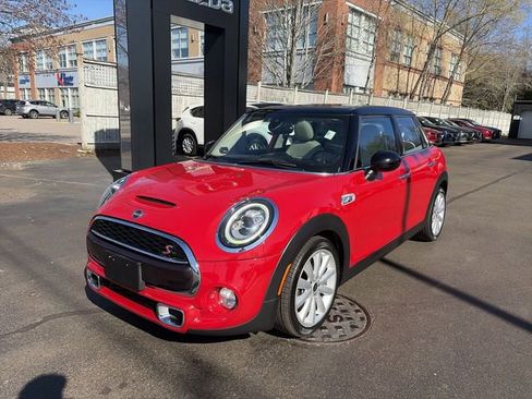 Used 2019 MINI Cooper S FWD image 4