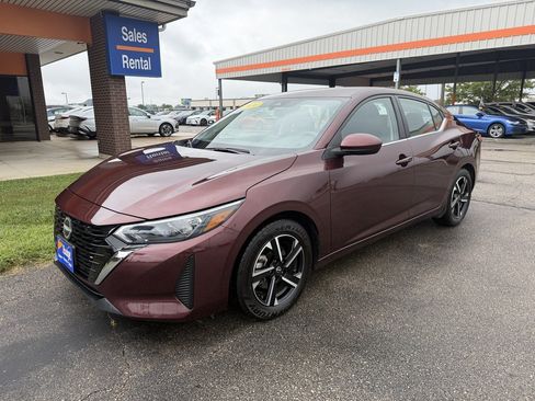 Used 2024 Nissan Sentra SV FWD image 1