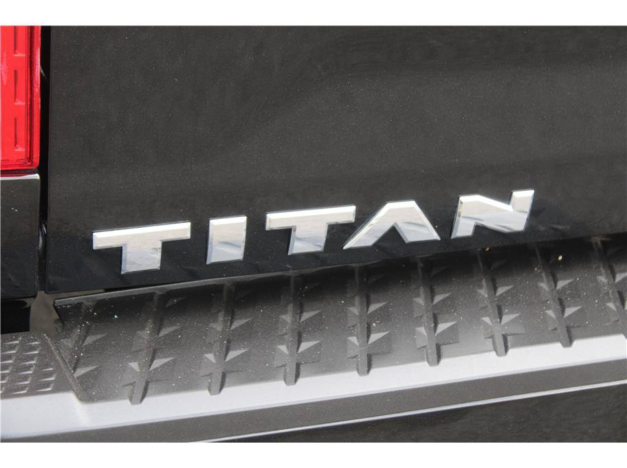 Used 2021 Nissan Titan SV w/ SV Convenience Package AWD/4WD image 36
