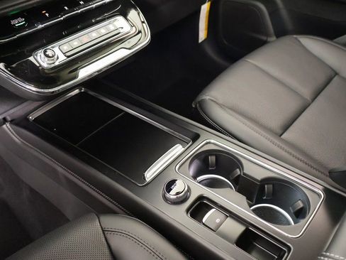 New 2026 Lincoln Corsair Reserve image 9