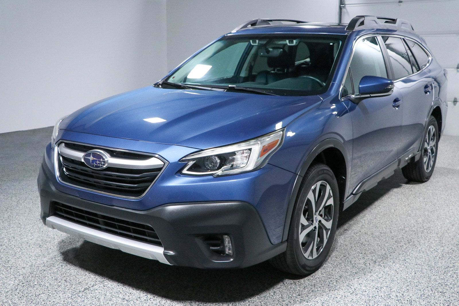 Used 2021 Subaru Outback Limited AWD/4WD image 32