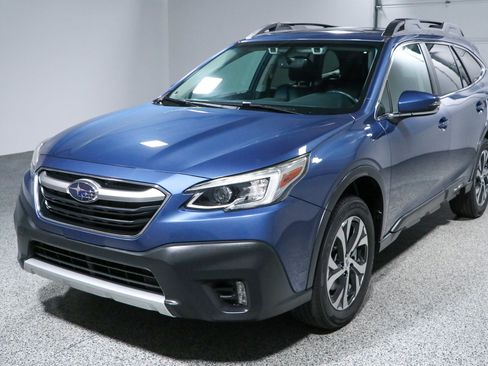 Used 2021 Subaru Outback Limited AWD/4WD image 32