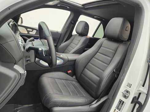 Used 2024 Mercedes-Benz GLE 450 4MATIC image 10