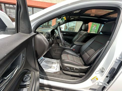 Used 2023 Chevrolet Equinox RS w/ RS Leather Package AWD/4WD image 9