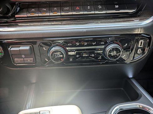 New 2026 Chevrolet Silverado 1500 RST AWD/4WD image 24
