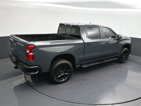Used 2025 Chevrolet Silverado 1500 LT Trail Boss w/ Convenience Package II AWD/4WD image 21