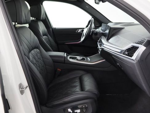 Used 2024 BMW X5 sDrive40i RWD image 18