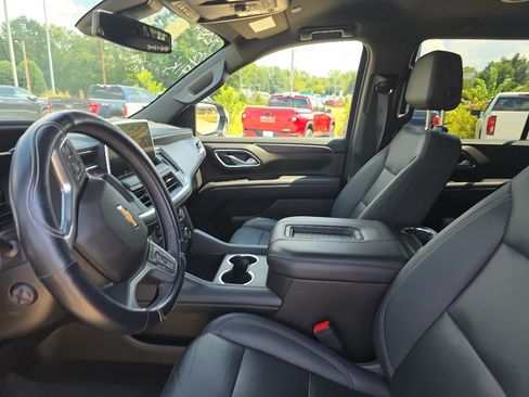 Used 2022 Chevrolet Tahoe LT w/ Luxury Package RWD image 20