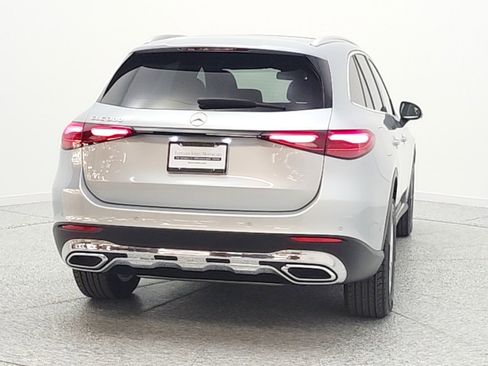 Certified 2025 Mercedes-Benz GLC 300 image 6