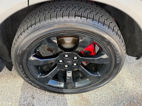 Used 2020 Ford Explorer ST w/ ST Street Pack AWD/4WD image 7
