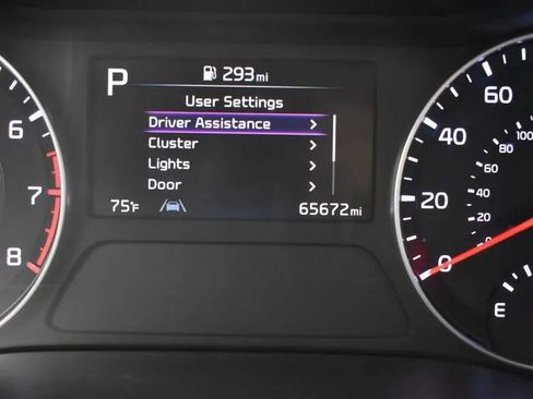 Used 2023 Kia Forte LXS image 28