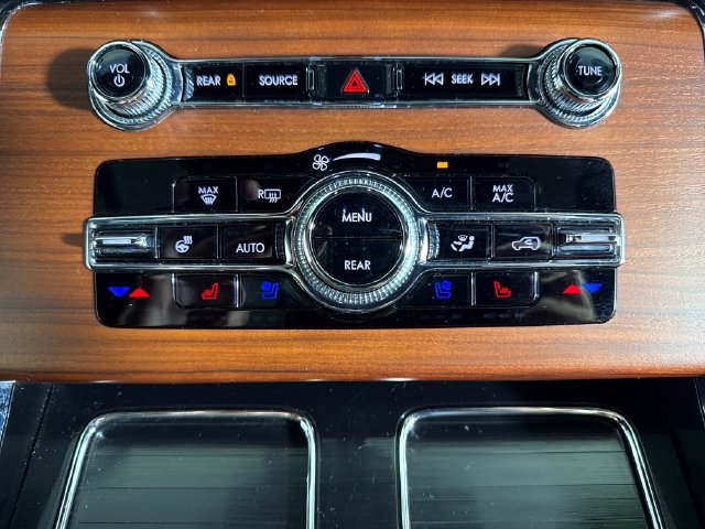Used 2023 Lincoln Aviator Reserve w/ Equipment Group 201A AWD/4WD image 37
