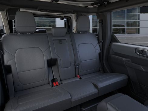 New 2026 Ford Bronco Big Bend w/ Black Diamond Package AWD/4WD image 11
