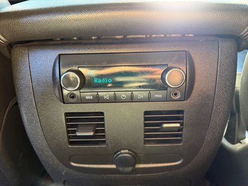 Used 2012 Chevrolet Avalanche LT w/ All-Star Edition image 13