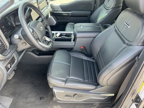 New 2026 Ford F250 Platinum image 23