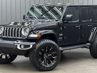 Used 2025 Jeep Wrangler Unlimited Sahara video 1