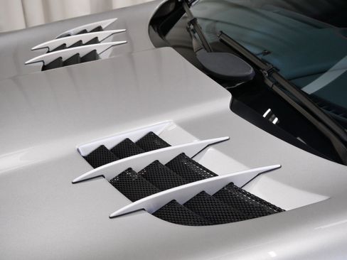 Used 2009 Mercedes-Benz SLR image 47