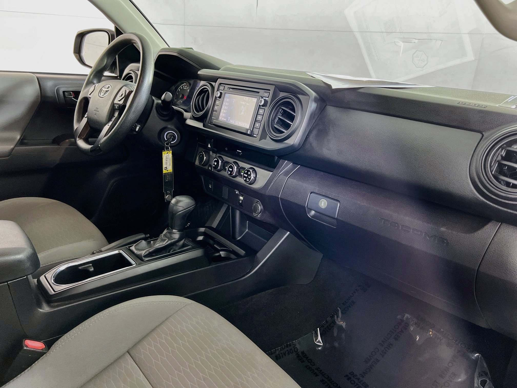 Used 2018 Toyota Tacoma SR w/ SR Convenience Package AWD/4WD image 26