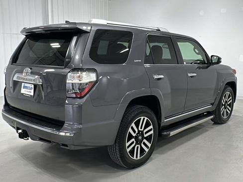 Used 2016 Toyota 4Runner Limited image 6