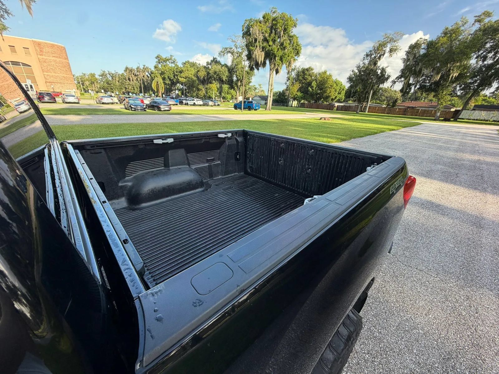 Used 2013 Toyota Tundra 4x4 CrewMax w/ Tow Pkg image 43