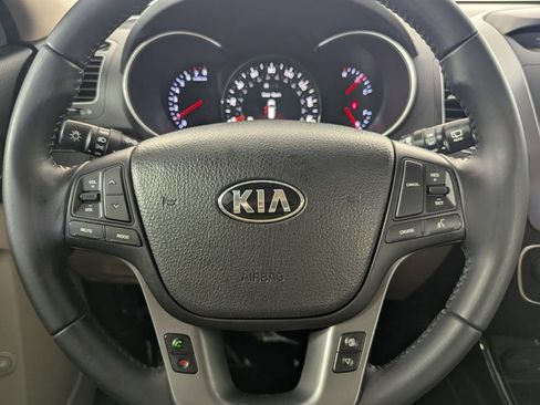 Used 2014 Kia Sorento EX FWD image 14