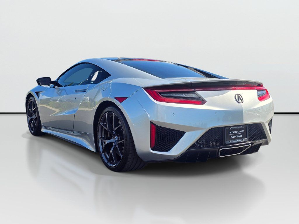 Used 2017 Acura NSX AWD/4WD image 3