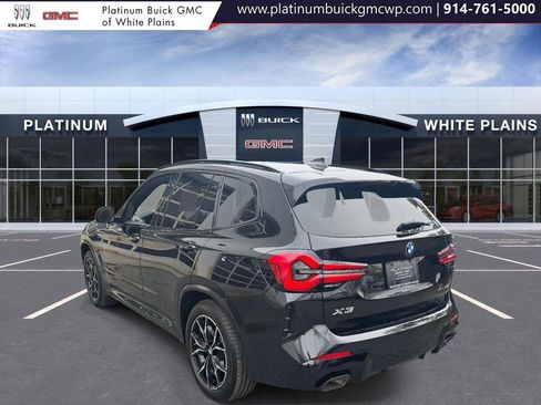 Used 2024 BMW X3 xDrive30i w/ Premium Package image 5