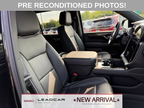 Used 2025 GMC Yukon XL Elevation w/ LPO, Get Active Package AWD/4WD image 11
