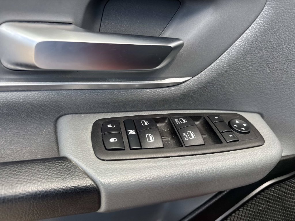 Used 2020 RAM 1500 Big Horn AWD/4WD image 21