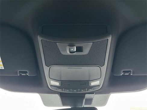 Used 2019 Ford F150 XLT w/ Equipment Group 302A Luxury image 26