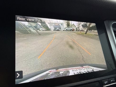 Used 2018 Porsche Macan S image 27