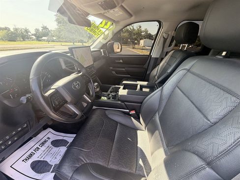 Used 2022 Toyota Tundra SR5 w/ SR5 Premium Package AWD/4WD image 7