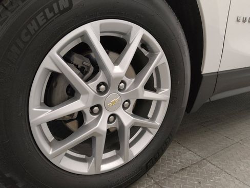 Used 2024 Chevrolet Equinox LS FWD image 31