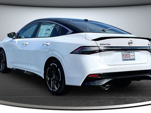 New 2026 Nissan Sentra SR image 3