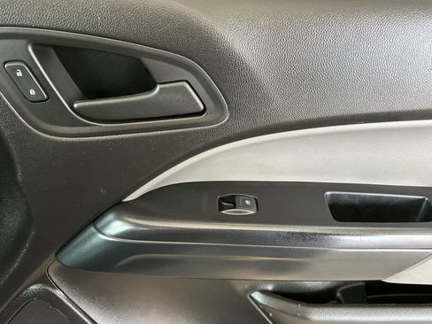 Used 2016 Chevrolet Colorado W/T w/ WT Convenience Package image 17