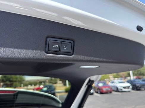 Used 2025 Audi Q5 Premium w/ Convenience Package AWD/4WD image 7