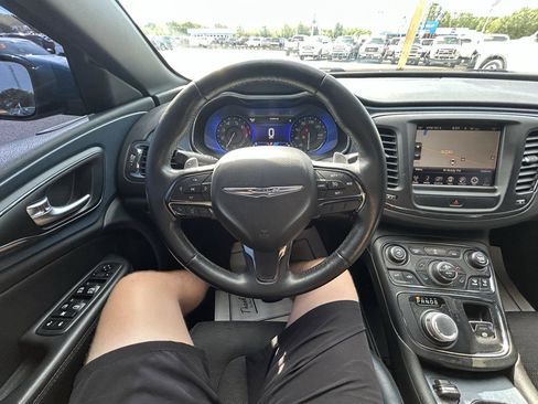 Used 2015 Chrysler 200 S w/ Navigation & Sound Group I FWD image 29