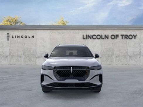 New 2026 Lincoln Nautilus Reserve w/ Jet Appearance Package image 6