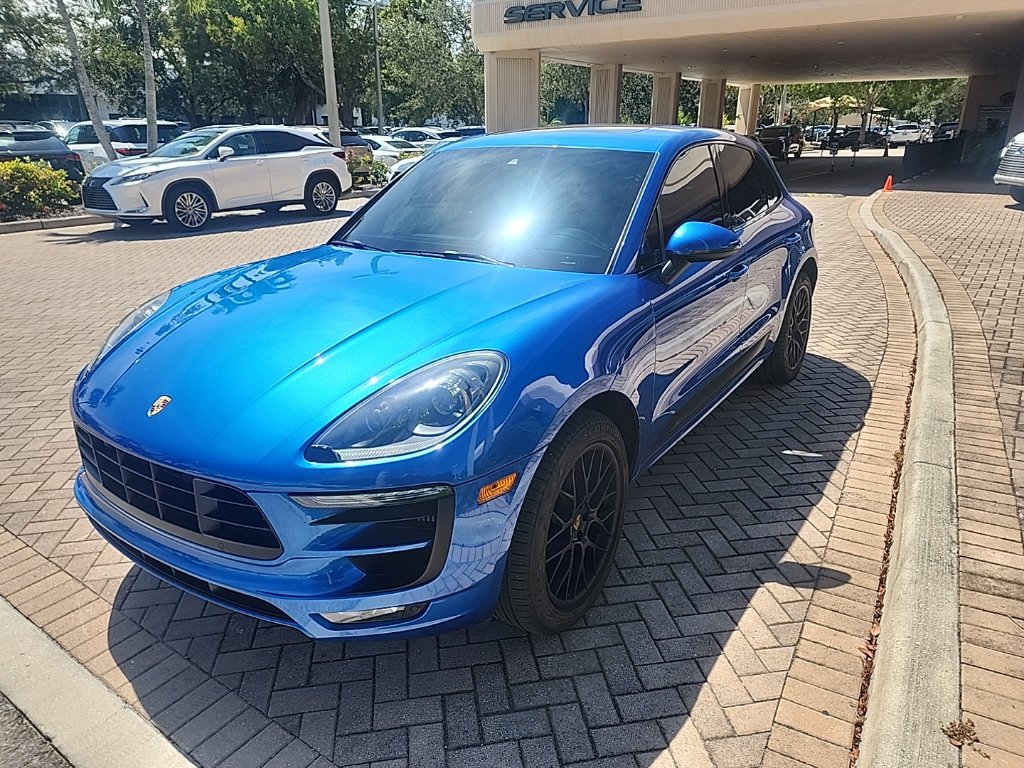 Used 2017 Porsche Macan GTS AWD/4WD image 2