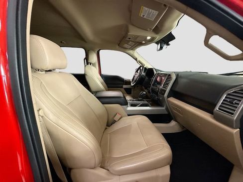 Used 2016 Ford F150 Lariat image 26