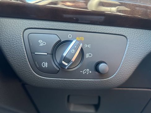 Used 2019 Audi Q5 2.0T Premium w/ Convenience Package image 24