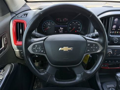 Certified 2022 Chevrolet Colorado Z71 AWD/4WD image 16