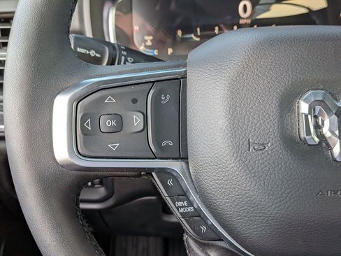 Used 2025 RAM 1500 Big Horn AWD/4WD image 18