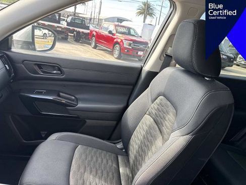 Used 2025 Nissan Pathfinder SV AWD/4WD image 20