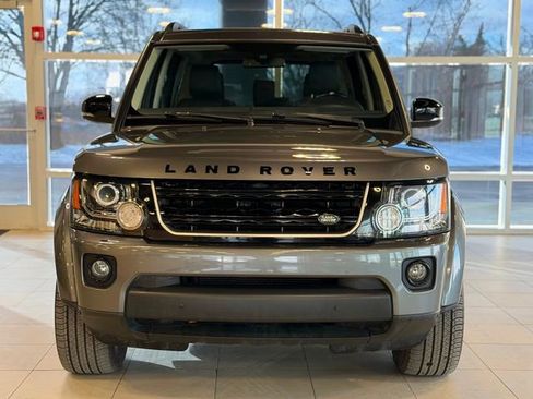 Used 2016 Land Rover LR4 HSE image 2