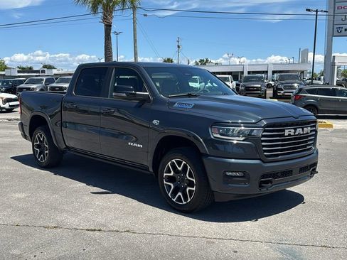 New 2026 RAM 1500 Laramie AWD/4WD image 8
